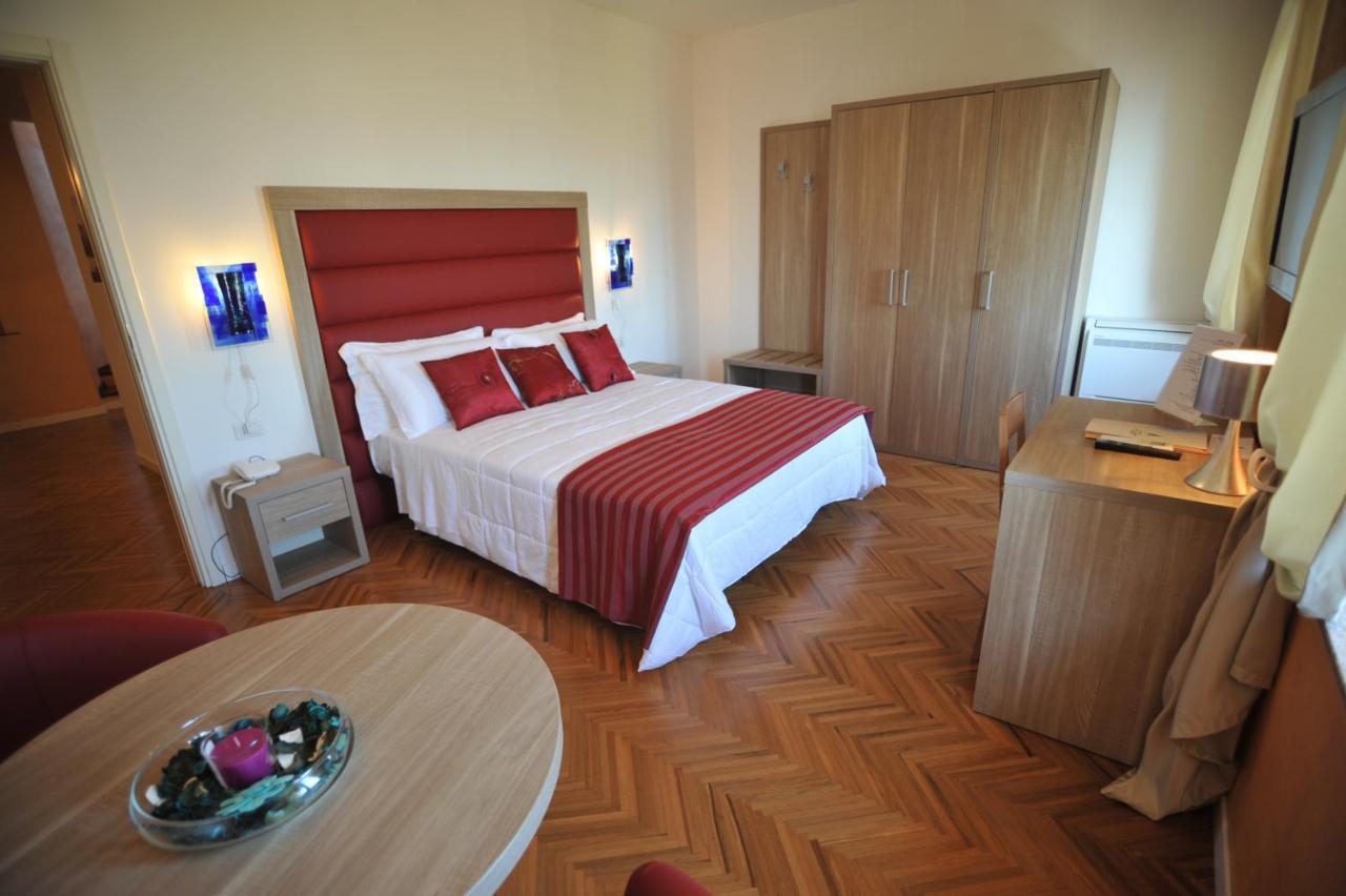 Hotel Astoria Fermo Dış mekan fotoğraf